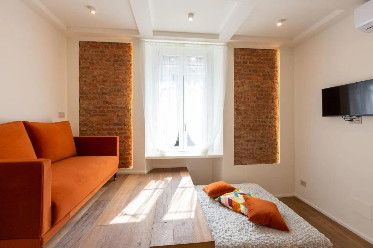 Lejlighed Nd4 -Loreto - Duomo- Minimal House Milano Italien